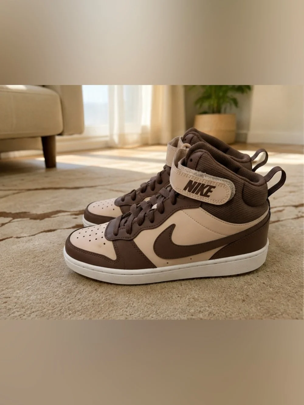 Nike Court Borough Mid 2 (GS) Kids 5Y Brown Mid Top CD7782-603 **BOX NO LID**